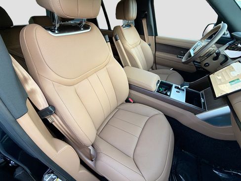 New 2026 Land Rover Range Rover SE AWD/4WD image 15