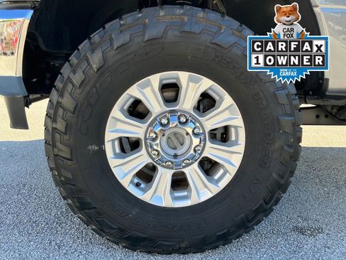 Used 2021 Ford F250 Lariat w/ Lariat Ultimate Package image 14