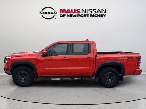 Certified 2025 Nissan Frontier PRO-4X AWD/4WD image 5