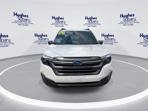 Certified 2025 Subaru Forester Premium AWD/4WD image 4