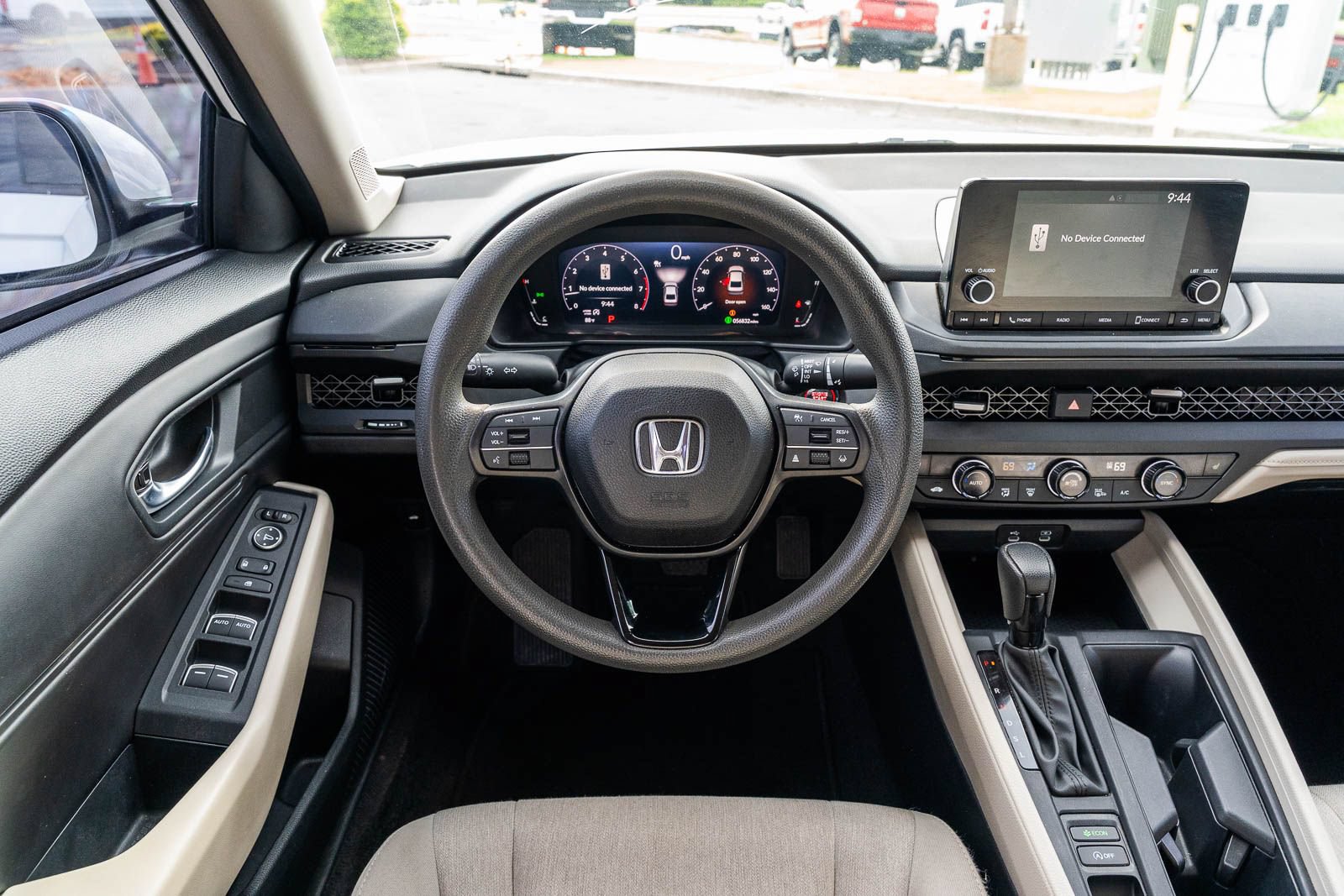 Used 2024 Honda Accord EX image 19