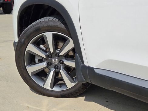 Used 2025 Honda Pilot Elite image 31