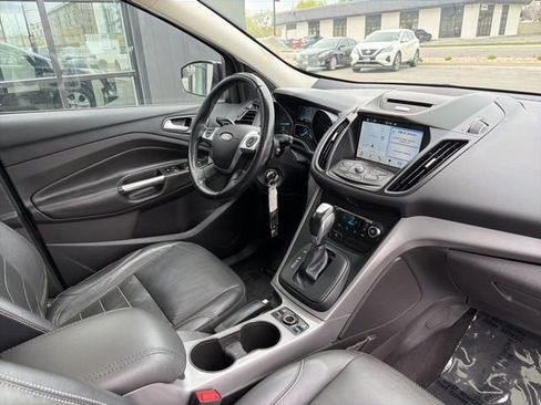 Used 2016 Ford Escape SE w/ SE Leather Comfort Package image 11