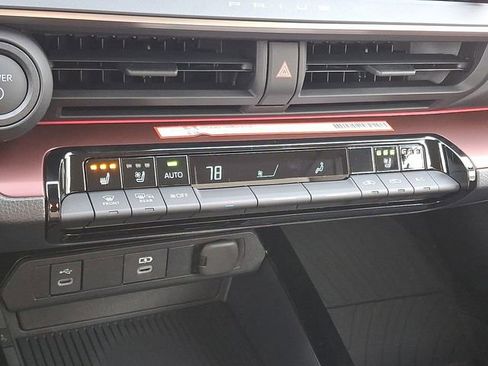 New 2026 Toyota Prius XSE Premium image 15