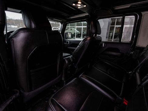 Used 2023 Jeep Wrangler Unlimited Sahara w/ Cold Weather Group image 23