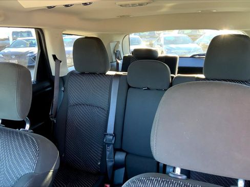 Used 2019 Dodge Journey SE w/ Blacktop Package FWD image 36