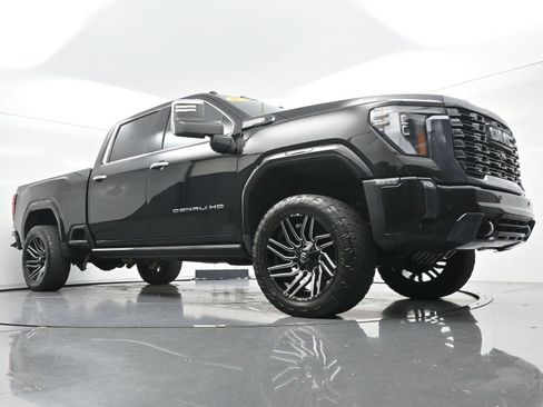 Used 2024 GMC Sierra 2500 Denali Ultimate AWD/4WD image 48