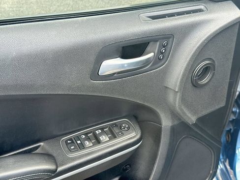 Used 2022 Dodge Charger SXT w/ Leather Interior Group RWD image 20