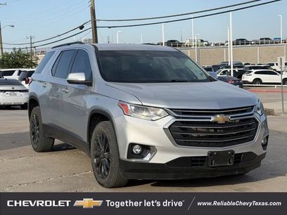 Used 2021 Chevrolet Traverse LT
