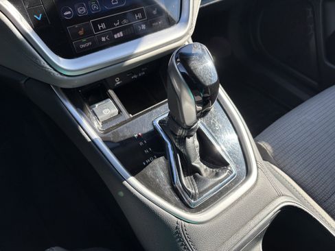 Used 2020 Subaru Outback Premium w/ Popular Package #1 image 19