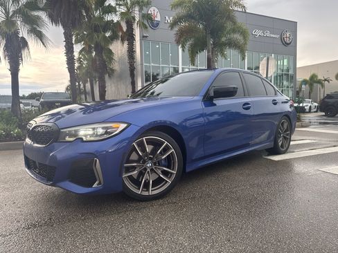 Used 2020 BMW M340i RWD image 1