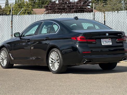 Used 2021 BMW 530i w/ Convenience Package RWD image 5