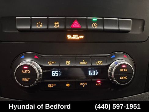 Used 2016 Mercedes-Benz Metris Passenger image 19