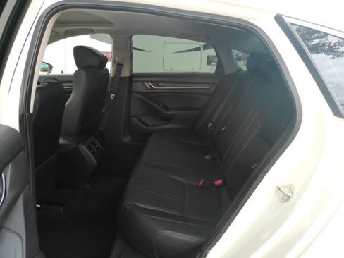 Used 2018 Honda Accord EX-L image 19