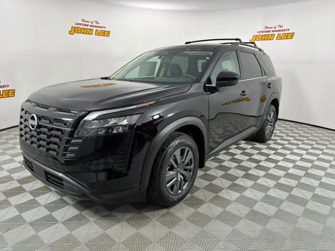New 2026 Nissan Pathfinder SV image 1