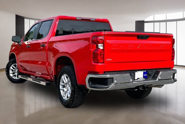 Used 2025 Chevrolet Silverado 1500 W/T w/ WT Value Package AWD/4WD image 4