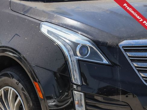 Used 2018 Cadillac XT5 Luxury w/ Driver Awareness Package AWD/4WD image 4