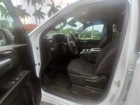 Used 2023 GMC Sierra 1500 Pro w/ Pro Value Package AWD/4WD image 19