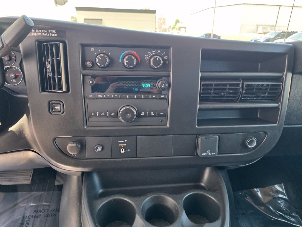 Used 2025 GMC Savana 2500 w/ Driver Convenience Package RWD image 10