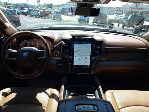 Used 2022 RAM 2500 Limited AWD/4WD image 15