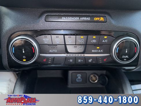 Used 2022 Ford Escape SEL image 32
