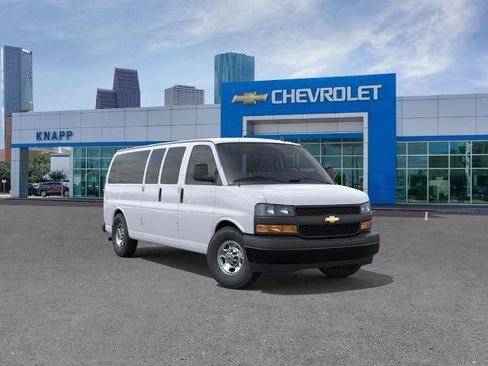 New 2026 Chevrolet Express 3500 LS RWD image 1