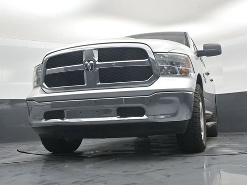 Used 2017 RAM 1500 Classic SLT image 43