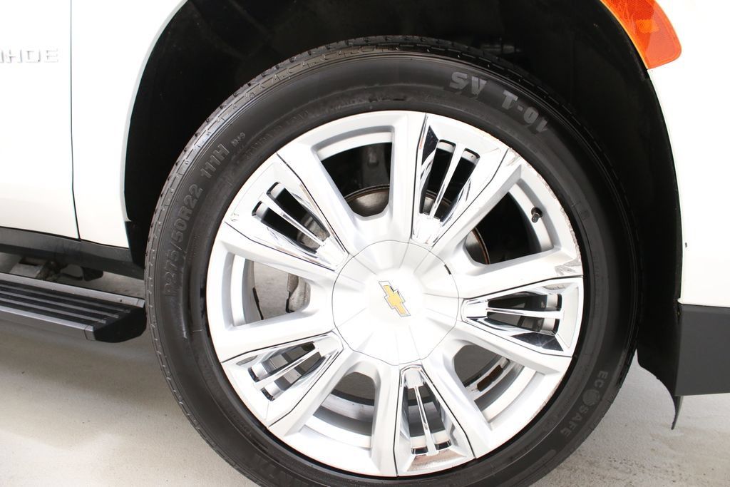 Used 2021 Chevrolet Tahoe High Country w/ Premium Package AWD/4WD image 32