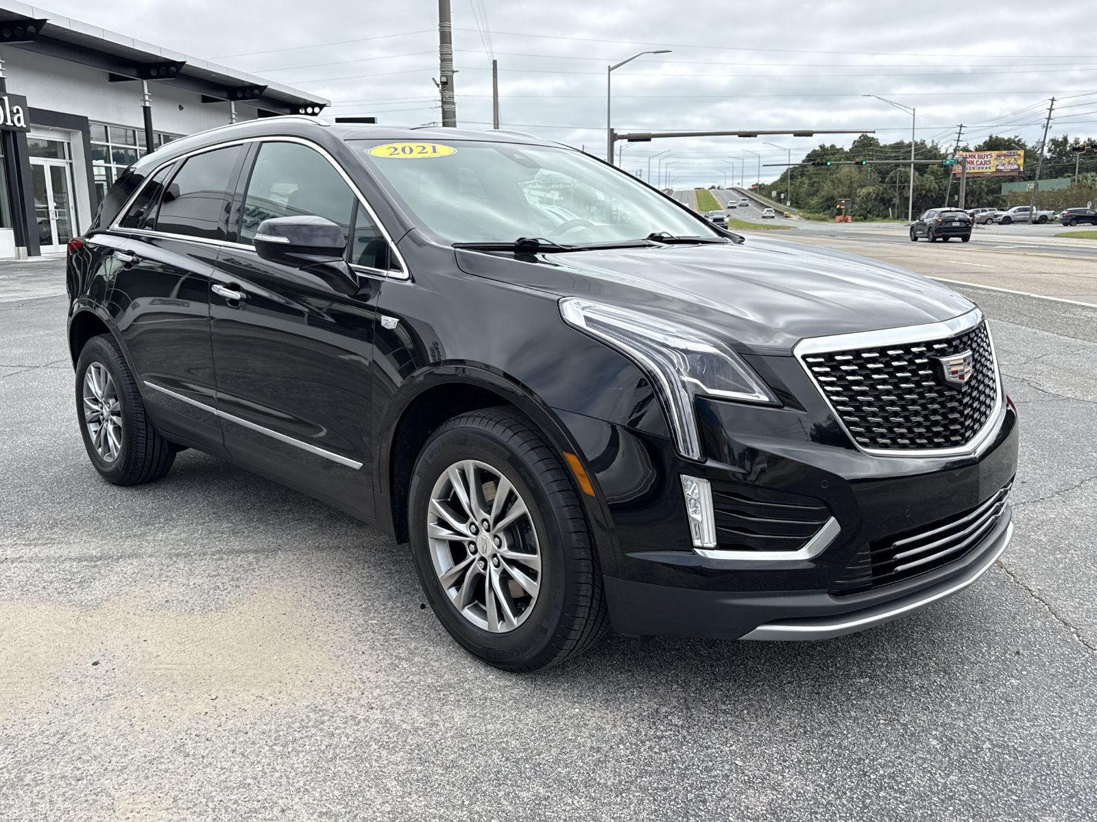 Used 2021 Cadillac XT5 Premium Luxury FWD image 7