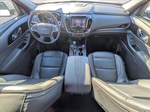 Certified 2023 Chevrolet Traverse RS image 17