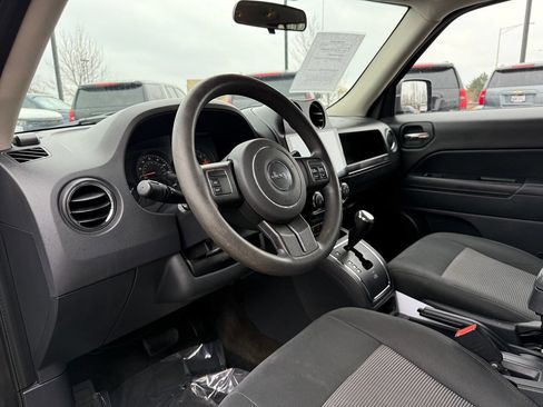 Used 2015 Jeep Patriot Sport w/ Power Value Group image 11