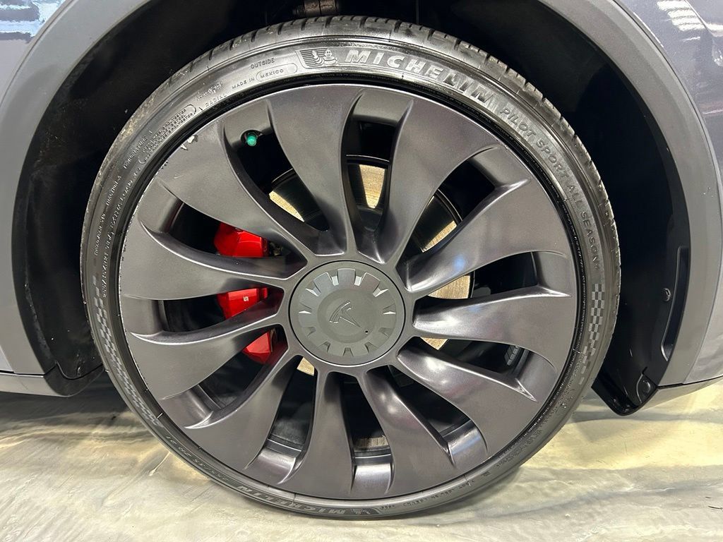 Used 2021 Tesla Model Y Performance AWD/4WD image 23