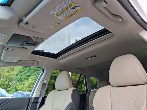 Used 2022 Subaru Outback Limited AWD/4WD image 14