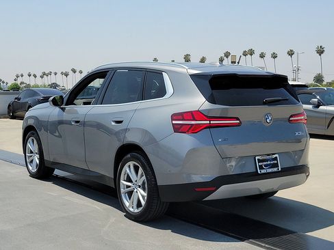 New 2025 BMW X3 xDrive30i w/ Premium Package AWD/4WD image 2