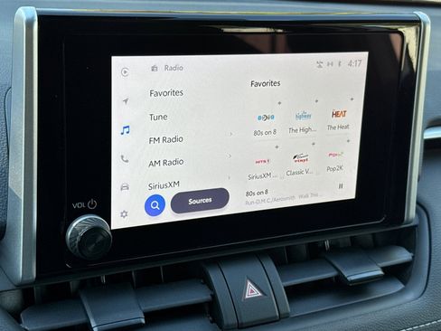 Used 2024 Toyota RAV4 LE image 21