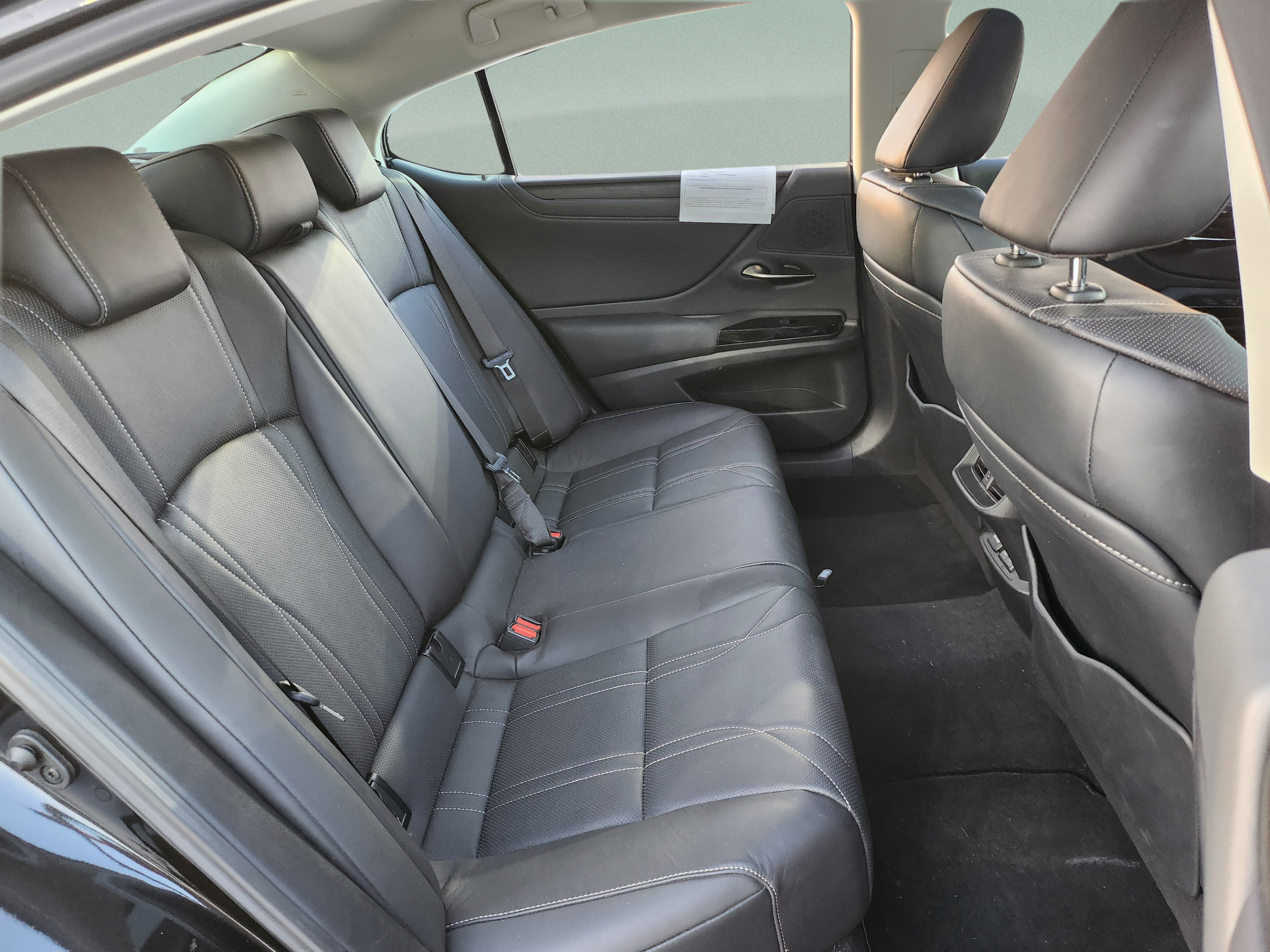 Certified 2024 Lexus ES 350 w/ Technology Package FWD image 21