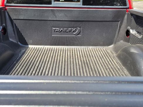Used 2010 Ford F150 Lariat AWD/4WD image 8