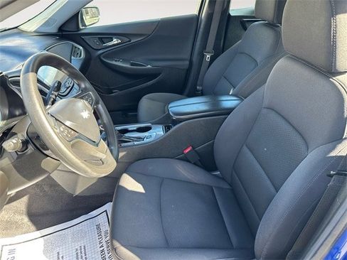 Used 2023 Chevrolet Malibu LT image 9