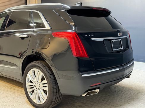 Used 2019 Cadillac XT5 Premium Luxury w/ Driver Assist Package FWD image 21