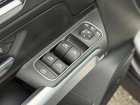 Certified 2026 Mercedes-Benz GLB 250 image 19