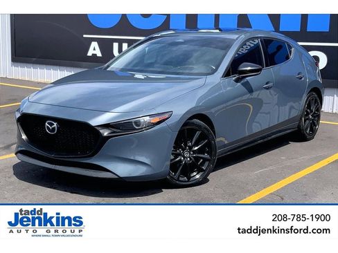 Used 2024 MAZDA MAZDA3 s FWD image 1