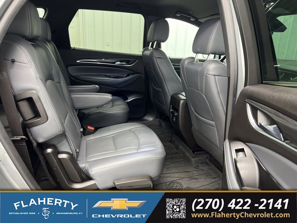 Used 2023 Buick Enclave Essence FWD image 13