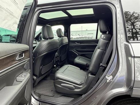 New 2026 Jeep Grand Cherokee L Limited AWD/4WD image 6