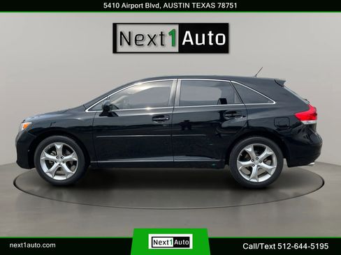 Used 2010 Toyota Venza image 10
