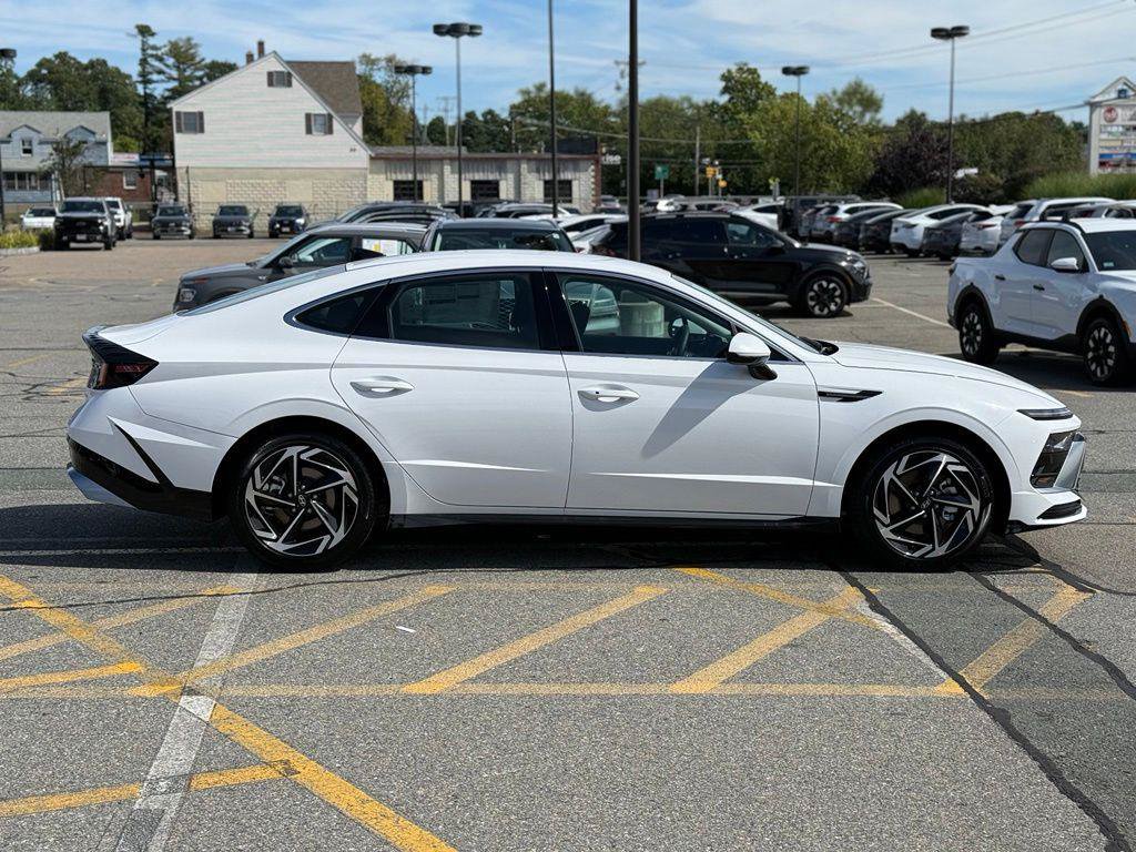 New 2026 Hyundai Sonata SEL AWD/4WD image 6