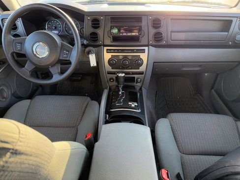 Used 2006 Jeep Commander 4dr 4WD image 12