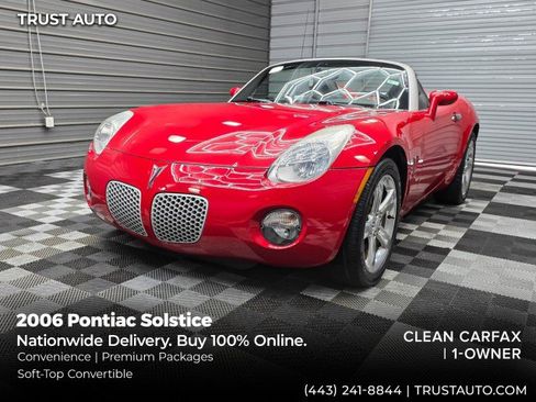 Used 2006 Pontiac Solstice Convertible w/ Premium Package RWD image 1