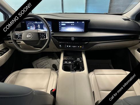 Used 2025 Nissan Murano SV AWD/4WD image 9