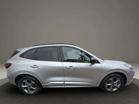 Used 2023 Ford Escape ST-Line FWD image 4