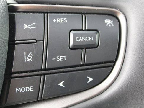Certified 2023 Lexus UX 250h F Sport FWD image 17